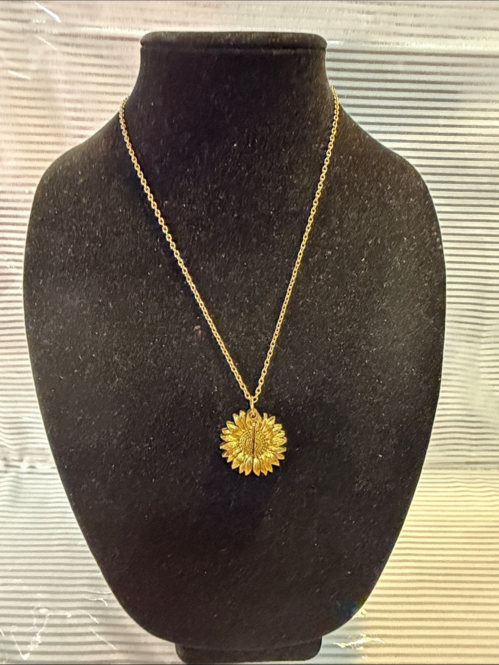 Source Unknown Gold Sunflower Pendant Necklace “You Are My Sunshine “ opens